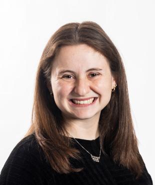 Headshot for Kayla Reisman