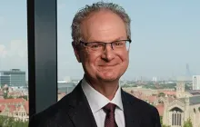 Headshot of Paul Alivisatos